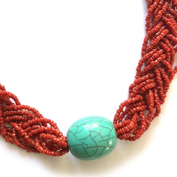 Vintage Beads Necklace - Picture 2 of 3